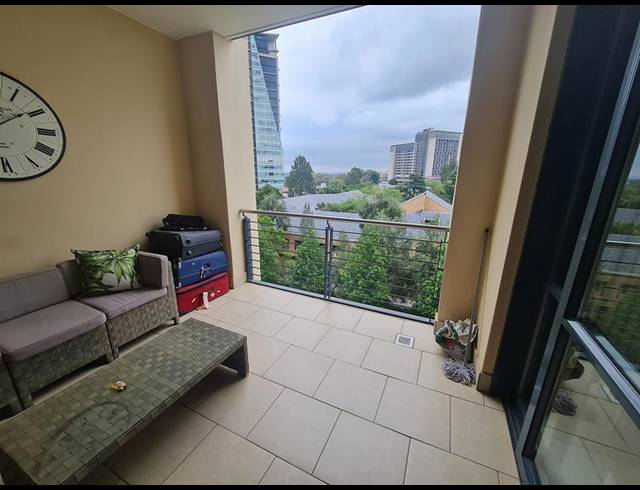 2 BEDROOM APARTMENT FOR SALE IN MORNINGSIDE